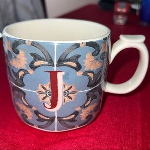 ANTHROPOLOGIE MEZZE MONOGRAM MUG W/ LETTER J//BLUE AND GRAY TILE//THUMB REST